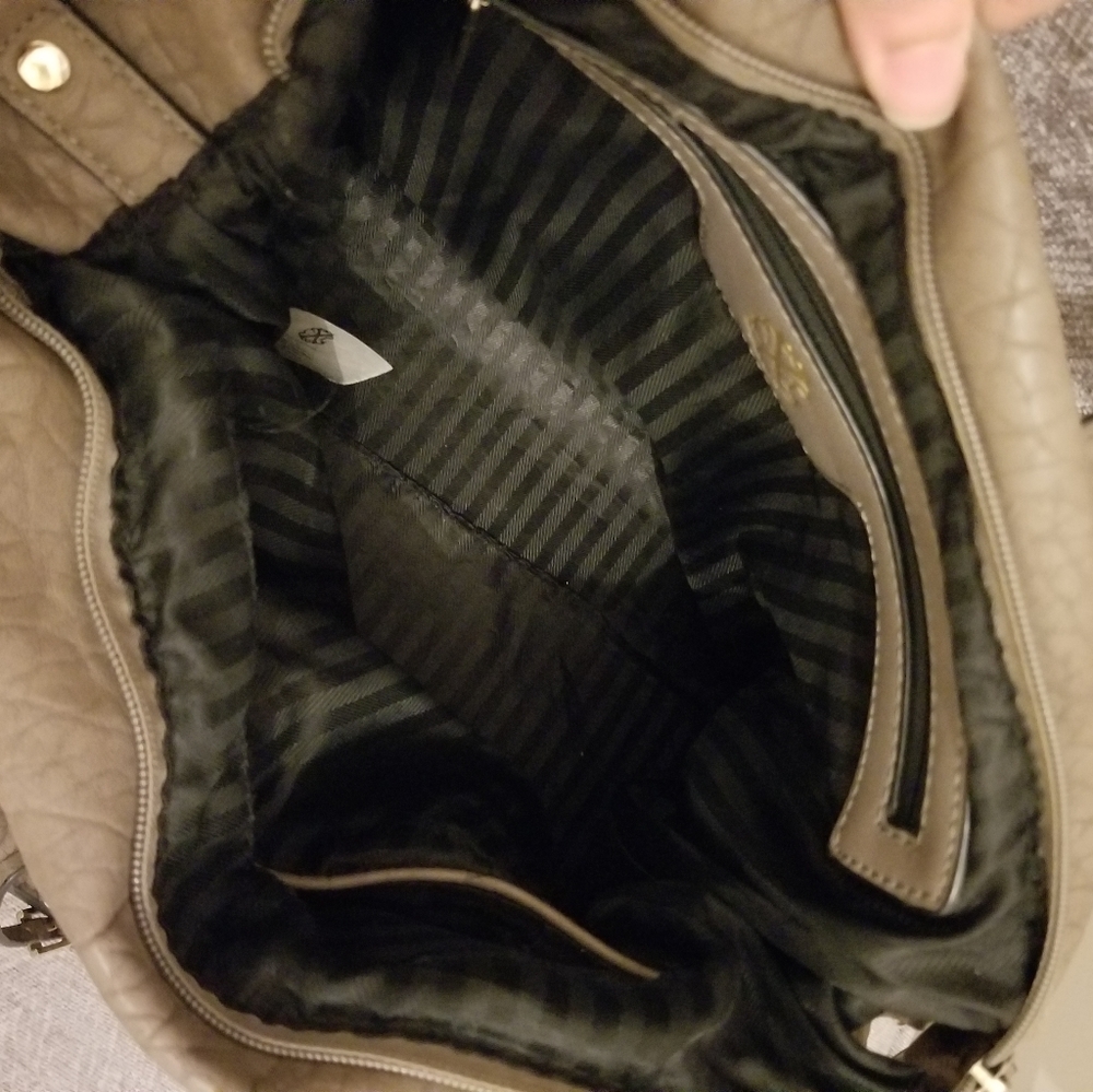 Purse - Picture 7 of 8